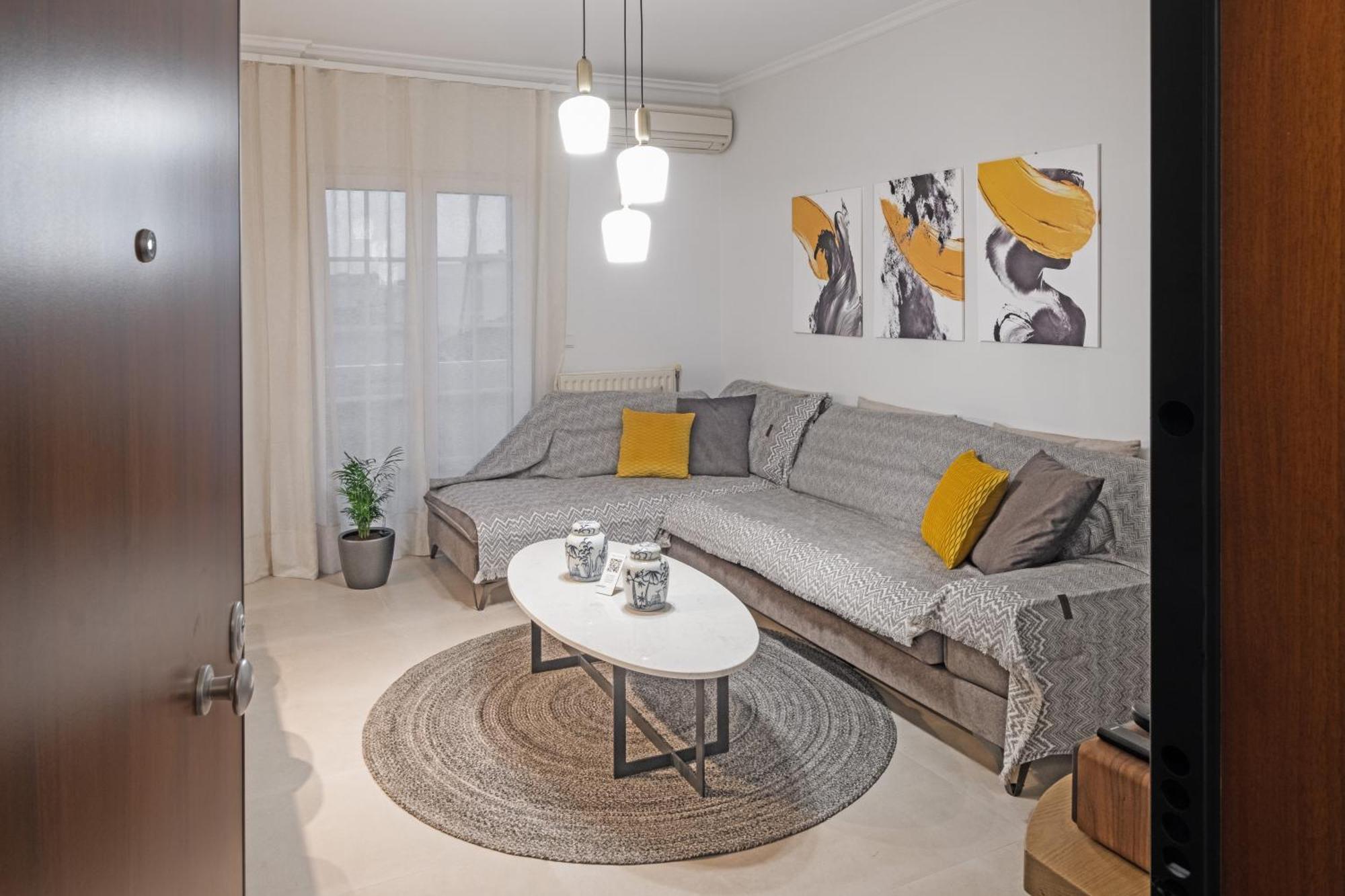 Apartment Singer - Luxury *